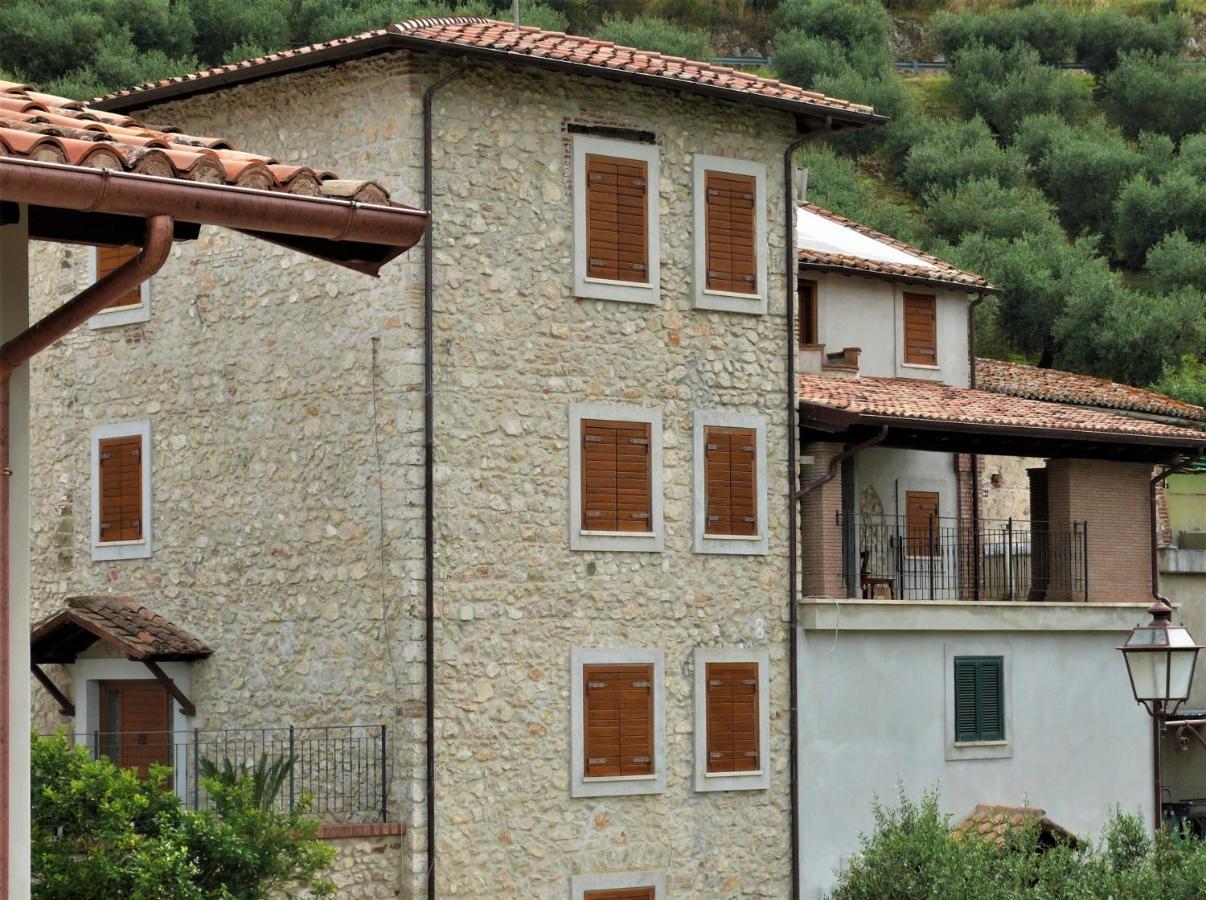 Bed and Breakfast Casale Dei Priori Rocca Massima Exterior foto
